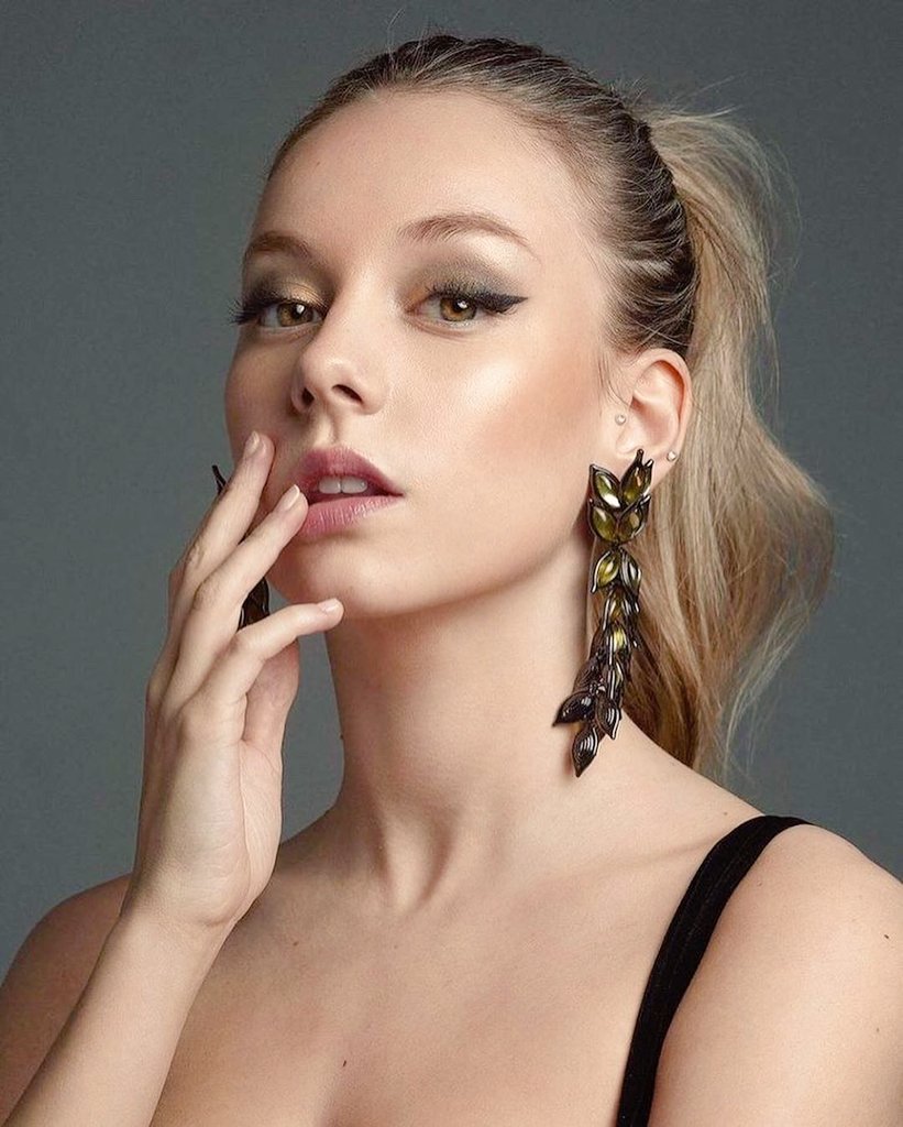 I just go back from hiatus. To expand and adding my friends and mutual here, I do an #OpenFollow for western roleplay only. Anyone who sees this, please help RT. Thank You.
