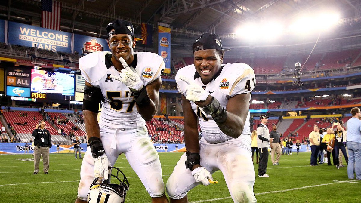 Varsity_Knights's tweet photo. #UCFiesta π΅π https://t.co/IAfV7KFK2j