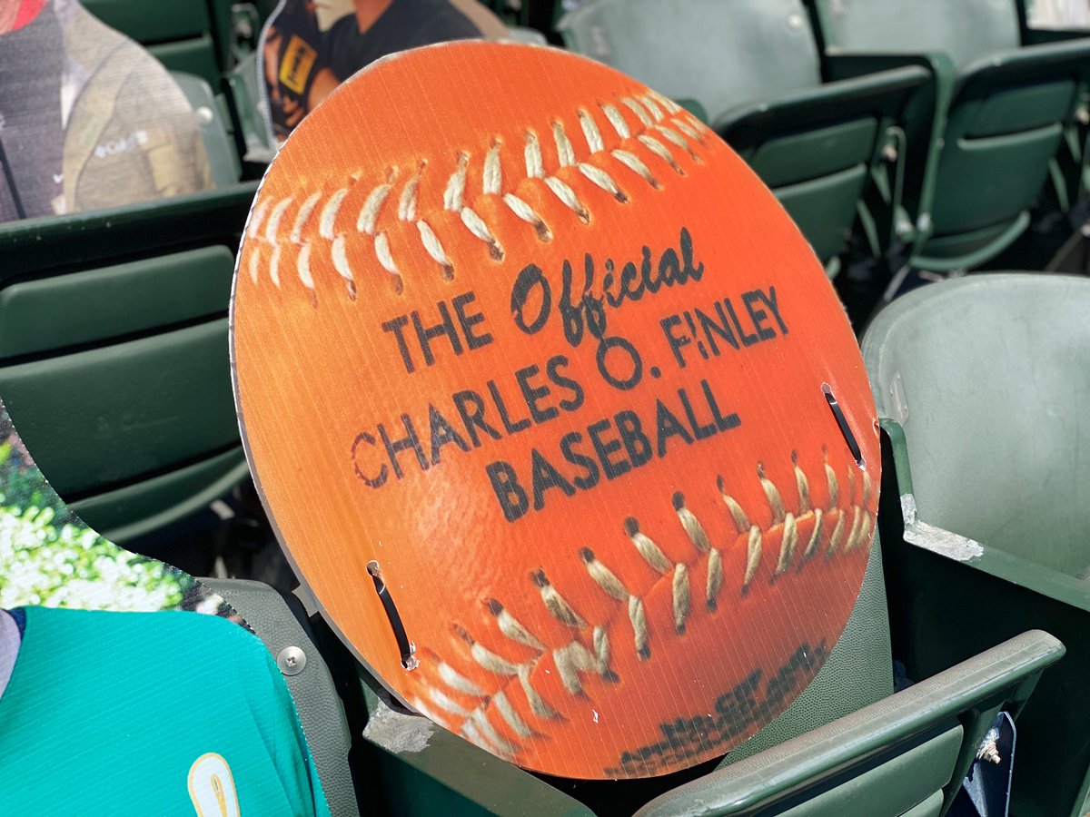 𝙾𝚊𝚔𝚕𝚊𝚗𝚍: A Bunch of Charlie Finley’s Fabled Orange Baseballs