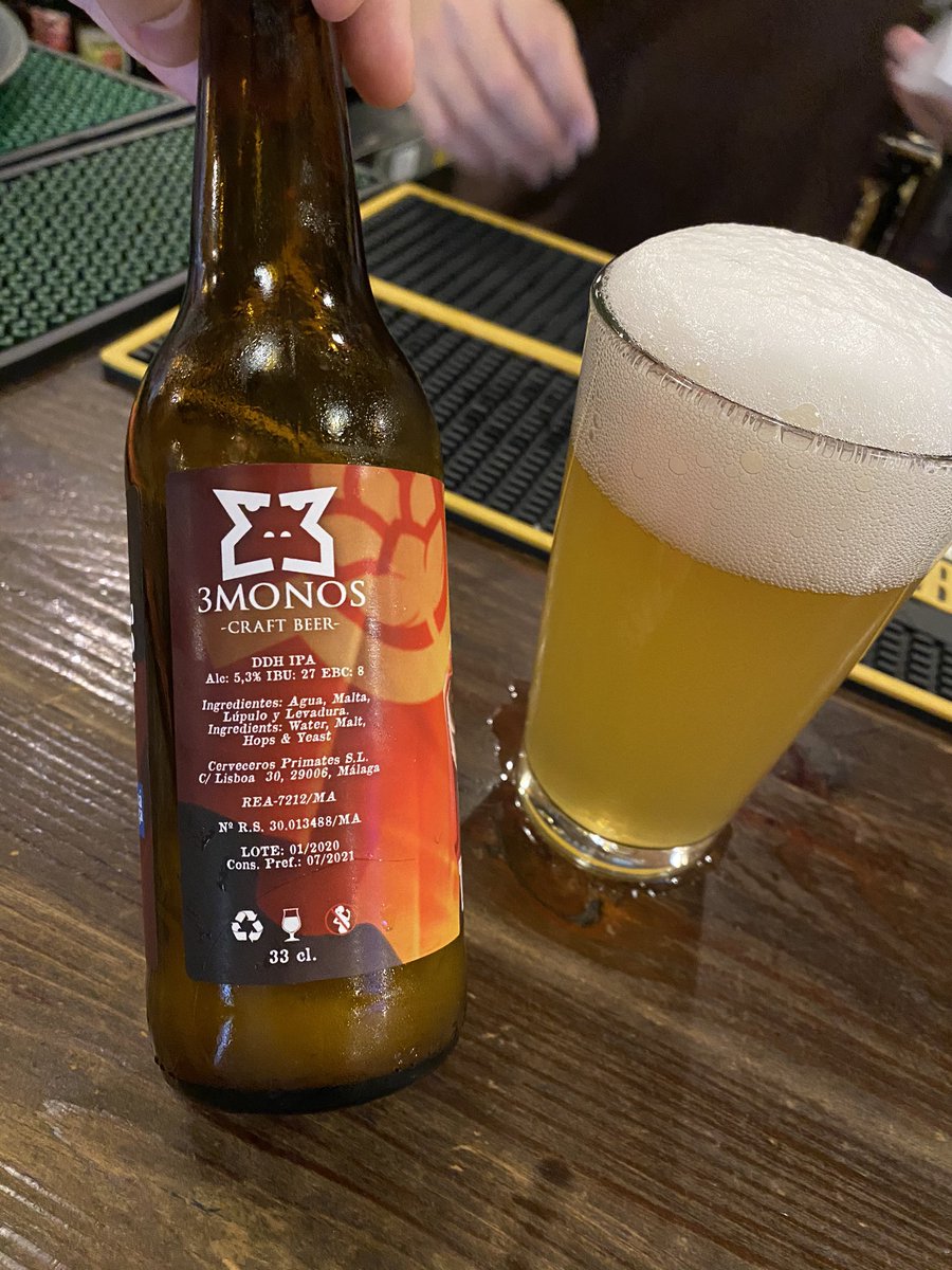#FelizSabado amigos . Mientras tanto aquí refrescándome el gaznate con Ivan Dryhop <a href="/3MonosCraftBeer/">3Monos Craft Beer</a> en <a href="/amsterdamcafe_/">Amsterdam Café xxx</a> . ¡Salud!

Con <a href="/SaboraMalaga/">Sabor a Málaga</a> 🍻😝🥳

<a href="/cervezasmalaga_/">Cervezas Málaga</a> <a href="/Acemalaga1/">Asociación Amigos Cerveceros de Málaga</a>