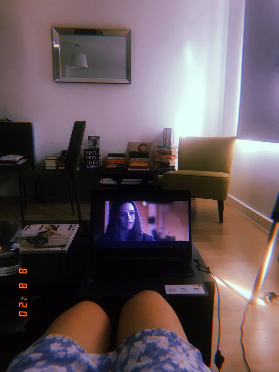 TheBrigitteEdit's tweet image. Rewatching all the Twilight movies, because why now. Might as well while I’m reading #MidnightSun 😂 #TwilightMovie #TwilightEclipse