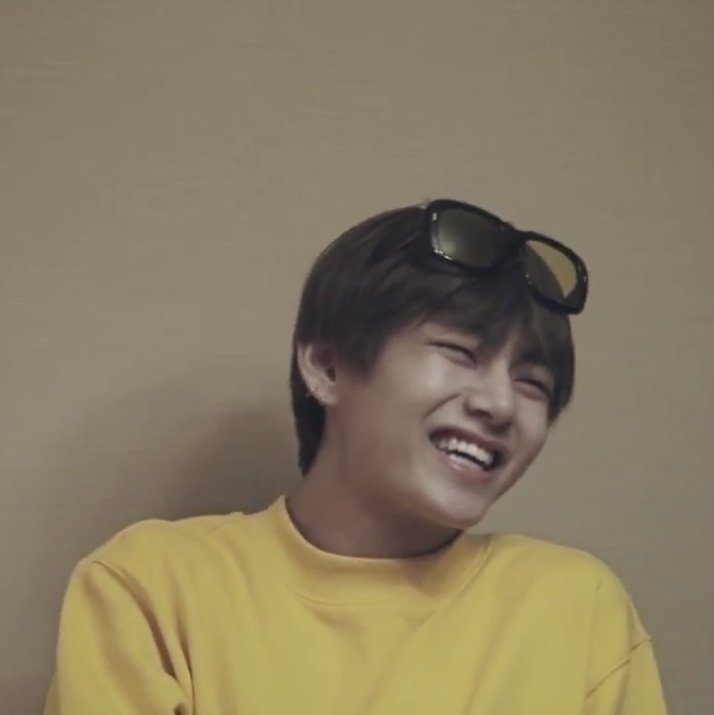 ➸ 𝚍𝚊𝚢 𝟸𝟸𝟷his smile 