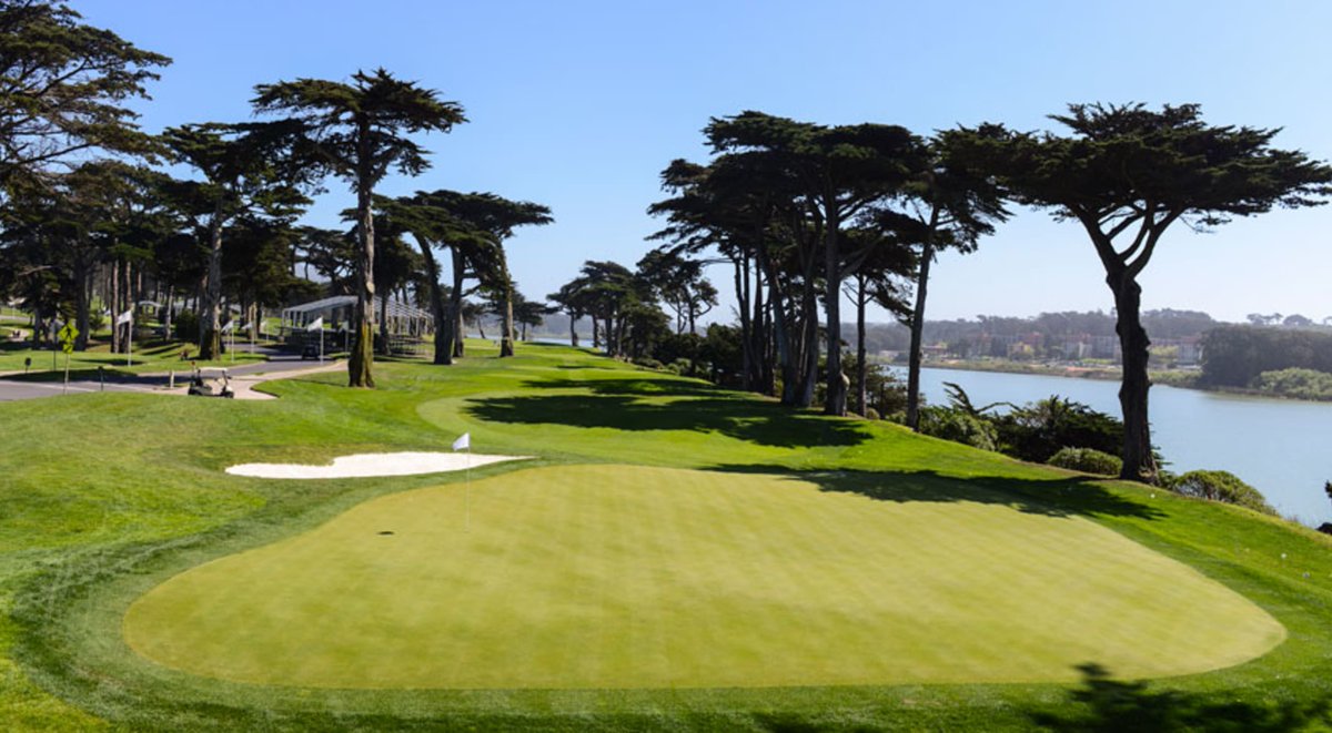 Great article/pics from <a href="/GolfDigest/">Golf Digest</a> on <a href="/PGAChampionship/">PGA Championship</a> <a href="/TPCHardingPark/">TPC Harding Park</a> - implementation of No Spectator Plan. Senior Event Designer Ben Hood with <a href="/StewartInc/">Stewart</a> is on site, working with PGA implementing the first "No Fans" Major. golfdigest.com/story/pga-cham…