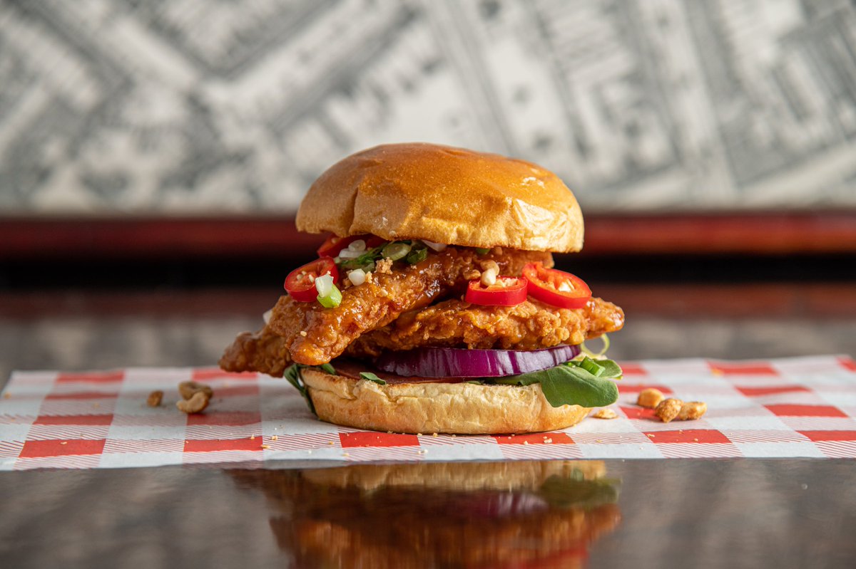 Try our Indonesian Satay Chicken Burger, the perfect partner to this summer sun! 

Order noe on Deliveroo! 

#chickenburger #burger #chicken #food #foodporn #foodie #burgers #sataychicken #london #londonburgers #southwark #borough #boroughburger #boroughburgerbox #burgerbox