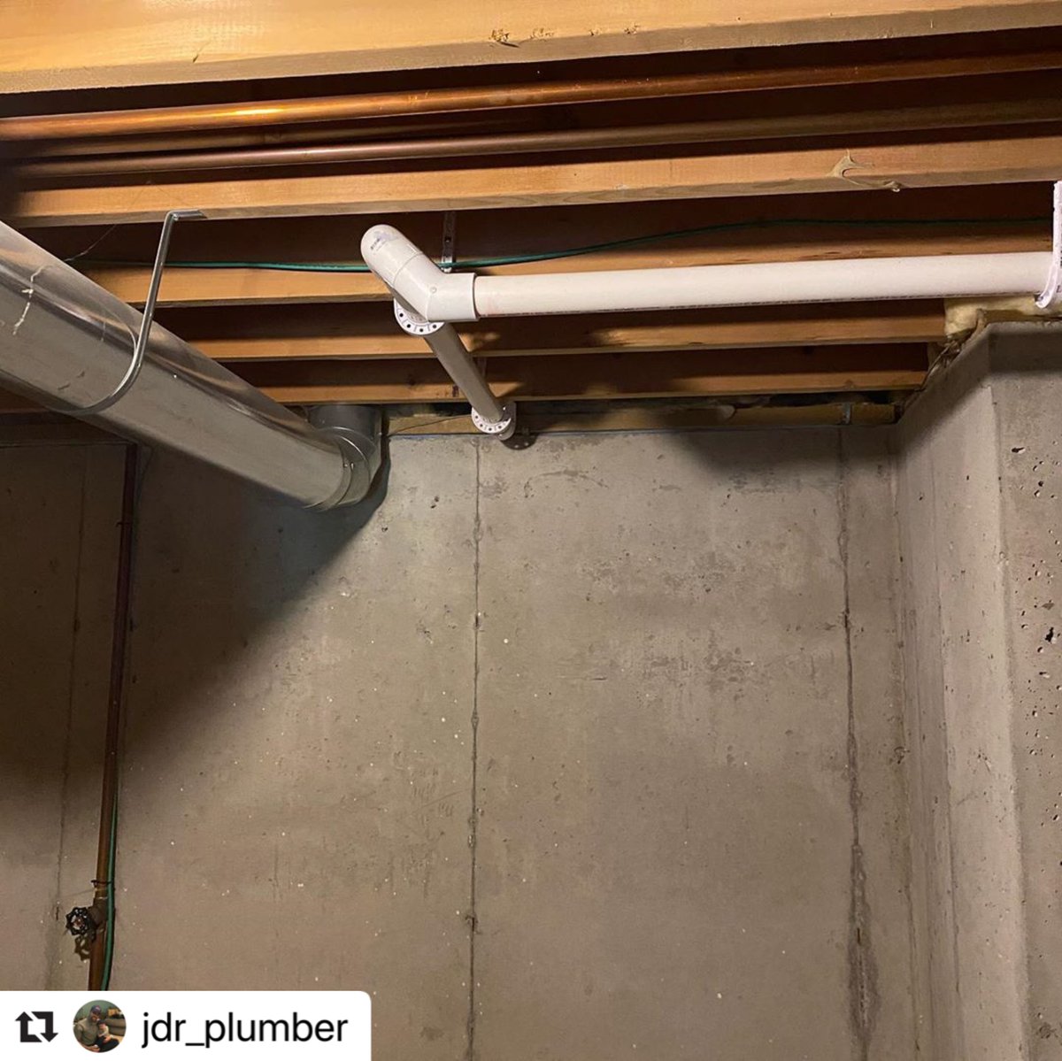 Oatey_Co's tweet photo. Nice job using Oatey pipe supports by Instagram user jdr_plumber
See the original at: https://t.co/xdMCJr1Dp6
#oatey #plumbersofinstagram #plumbing #plumber #plumblife #pipesupport https://t.co/5lm3oClFBM