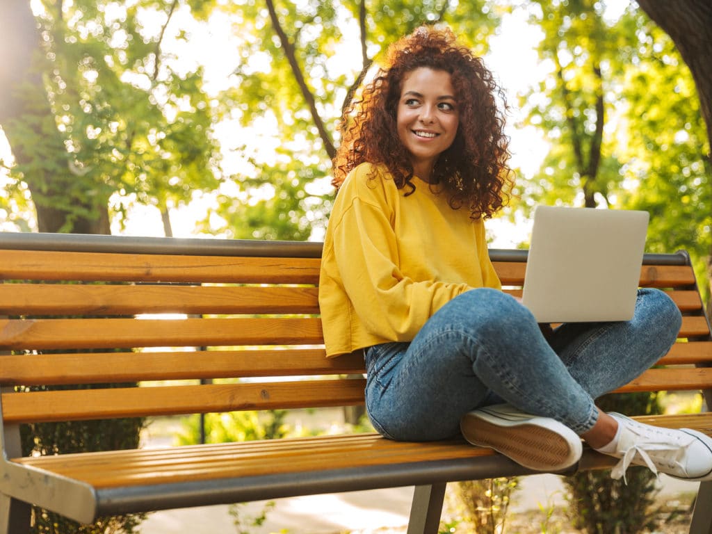 PsychCentral's tweet image. Taking Time to Enjoy the Pleasures of Life Brings Happiness psychcentral.com/news/2020/08/0… #BrainandBehavior