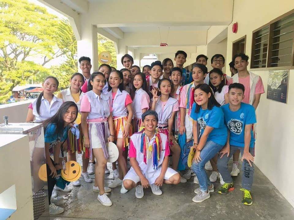 maueldomingo's tweet photo. Litrato bago mangyari ang sakuna πβ€
#ThrowbackMuna
#JudeaFamily https://t.co/c2r4wEVykm