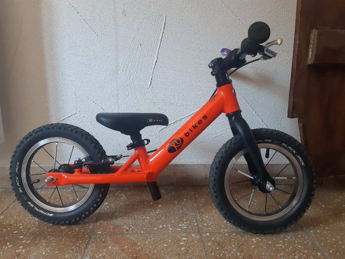 Huchmampf1's tweet photo. Das Kind hat jetzt ein Fahrrad. Deshalb wäre hier ein Laufrad übrig.
123,- hätten wir gerne. So ca.
Falls wer mag und vielleicht nicht ganz weit weg vom Kreis Rottweil wohnt? https://t.co/zPuBpulDRq