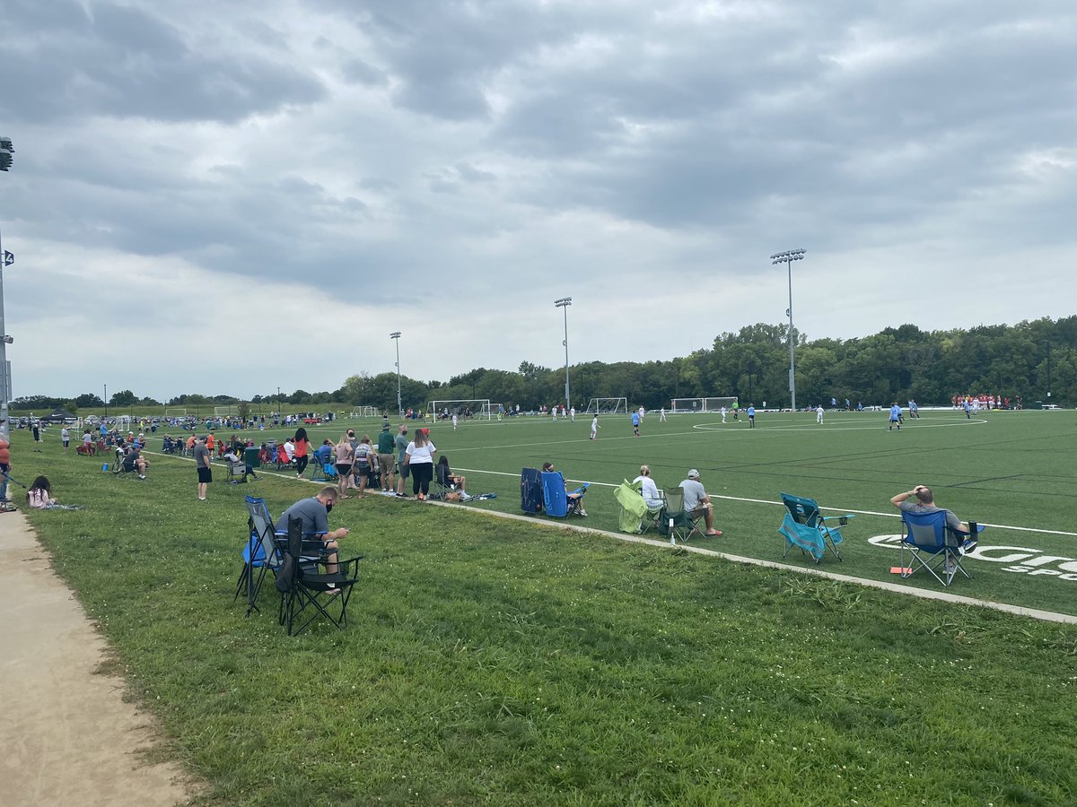 Mastenbrook's tweet photo. At my daughterโs first soccer game since COVID-19. It pretty crowded but most are wearing masks. Excited to watch her play! #pumafc https://t.co/tt4v9X869y