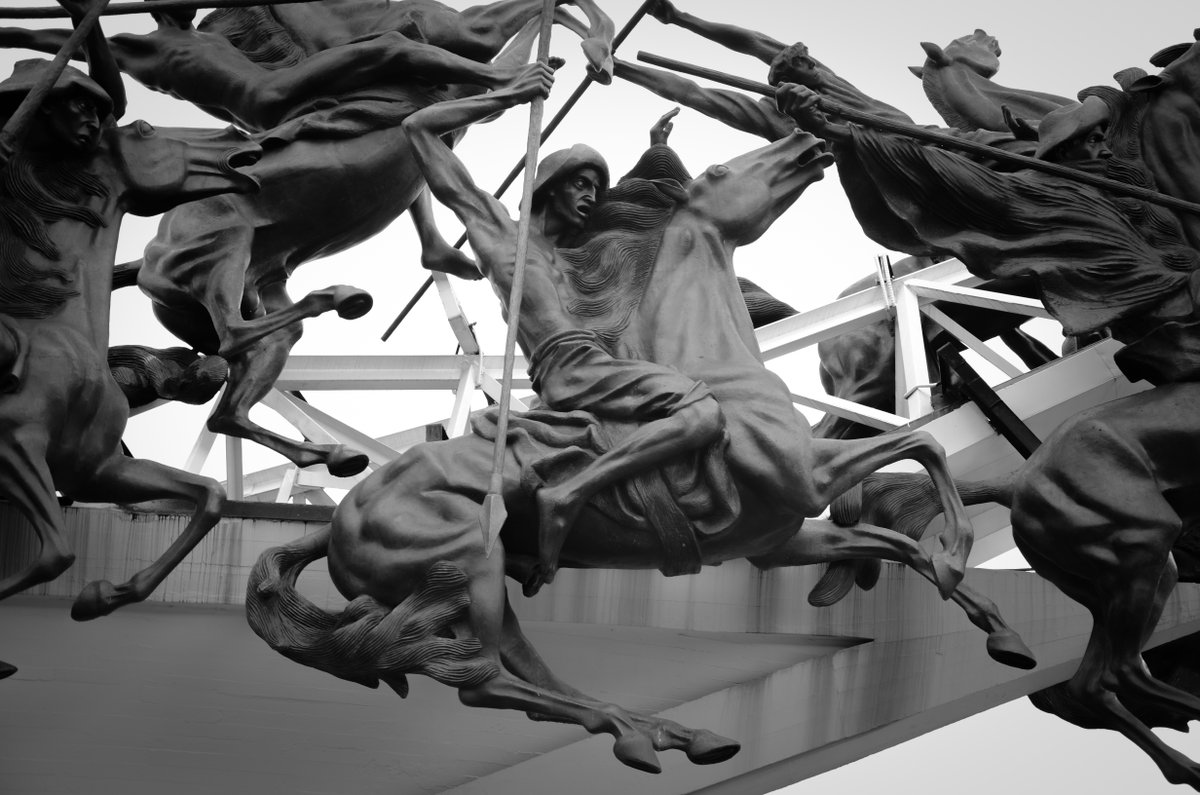 Rodrigo Arenas Betancourt - Lanceros del Pantano de Vargas, 1970   
Fotografías de <a href="/Naarcisos/">Juan Naar</a>
.
.
.
#arte #artecolombiano #colombia #escultura #monumento #workart #Bagatela