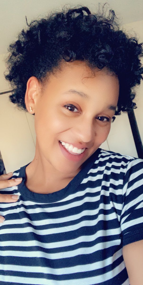AaliyahNicole's tweet photo. I feel better when my hair is wild 😜 #facebookseenitfirst https://t.co/6iFHAvOCsd