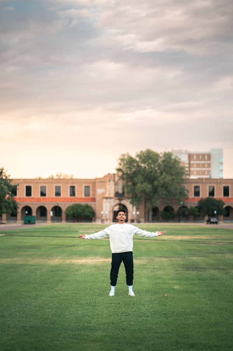 simply justin tweet media