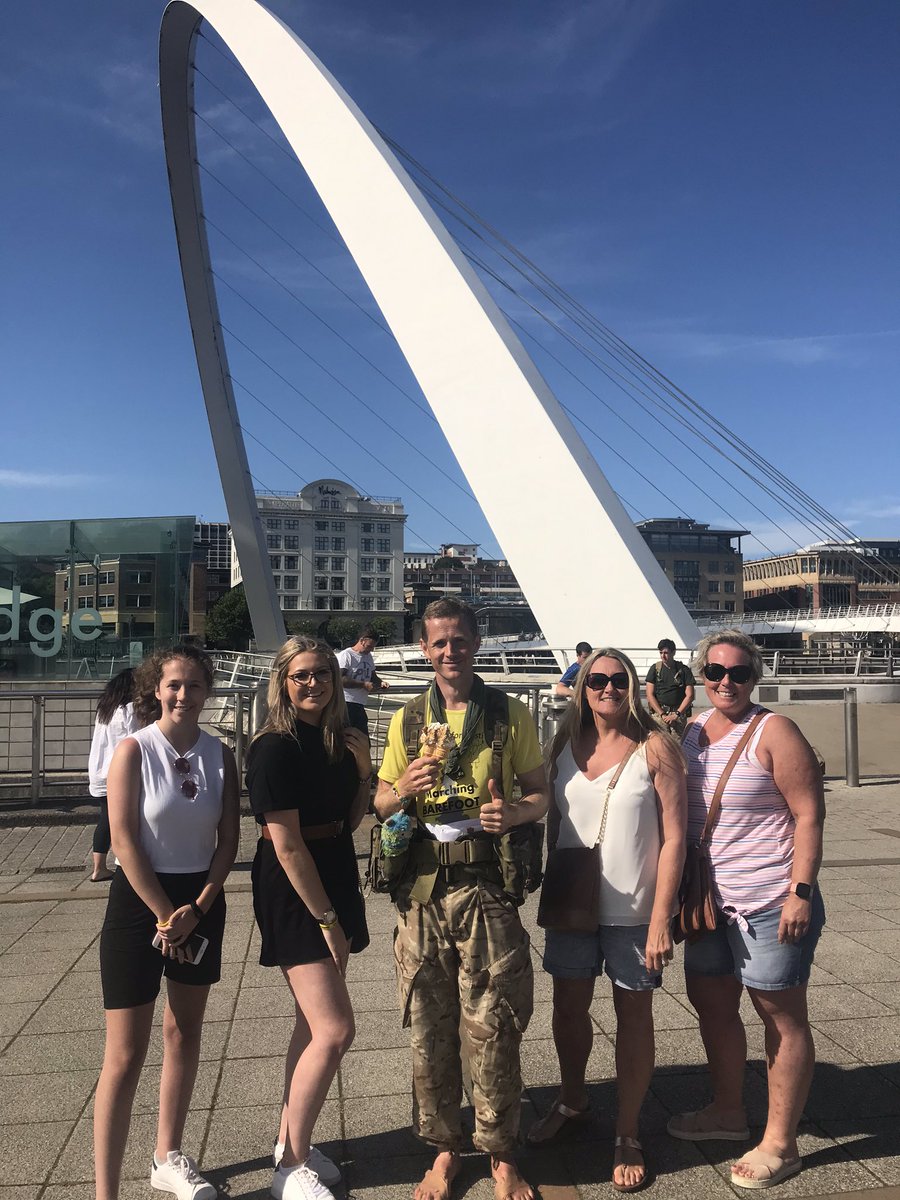 Jane161171's tweet photo. @brannigan001 great to see you today in the North East #hopeforhasti with amazing support from @njrchfoundation good luck for for your last few days to Edinburgh with the support of #3RHA https://t.co/Cm2ODAC9Tb
