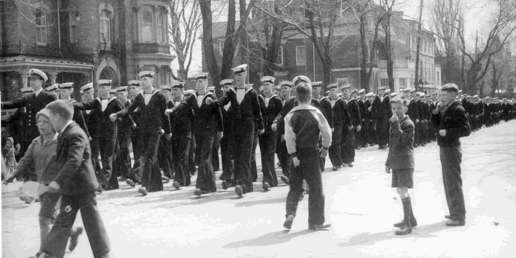 #DidYouKnow that by 1945 there were over 15,000 #SeaCadets serving in 93 corps? If you know someone who served as a sea cadet during #WWII we want to hear from you! Visit marmuseum.ca/forgedinfire 

<a href="/rmcmuseum/">RMC Museum</a> <a href="/CanWarMuseum/">Canadian War Museum</a> <a href="/NavyLeagueOnt/">The Navy League of Canada Ontario Division</a>