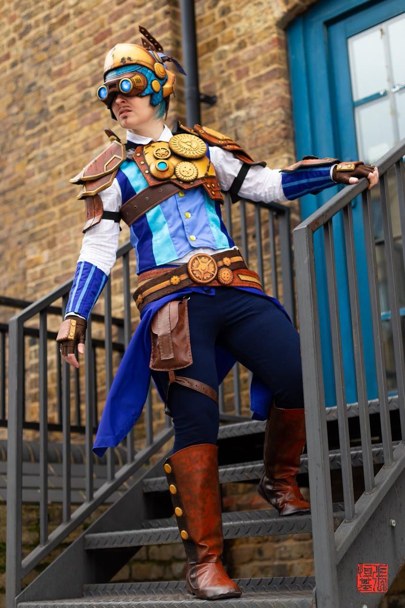 FoodAndCosplay's tweet photo. Aetherblades / Guild Wars Two
Cosplay by @YelZamor
Photos by @FoodAndCosplay
Taken at @MCMComicCon London 19
#cosplay #GuildWars2 #gaming #Aetherblades #AetherbladesCosplay #GuildWarsCosplay #GuildWars2
Click the link for cosplay photos https://t.co/r2GwfP7TcI https://t.co/J81FFe9KAY