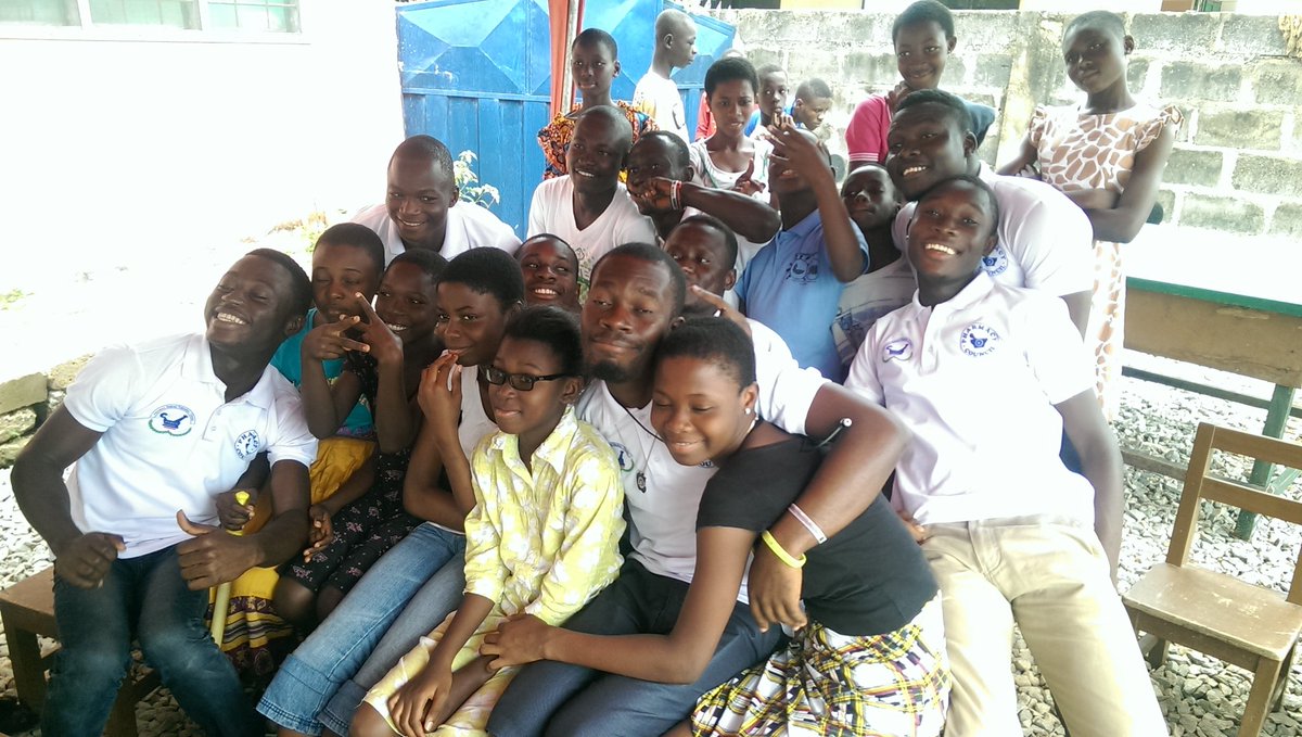 psfghana's tweet photo. The next drug safety was held in the land of the Fantes! Throwing you back to DSC 2015 in the Central Region!
#DSCThrowbacks
#PSFWeek2020
PSF-Ghanaβ€π¬π
@Official_PSGH https://t.co/GttZH3PEqV
