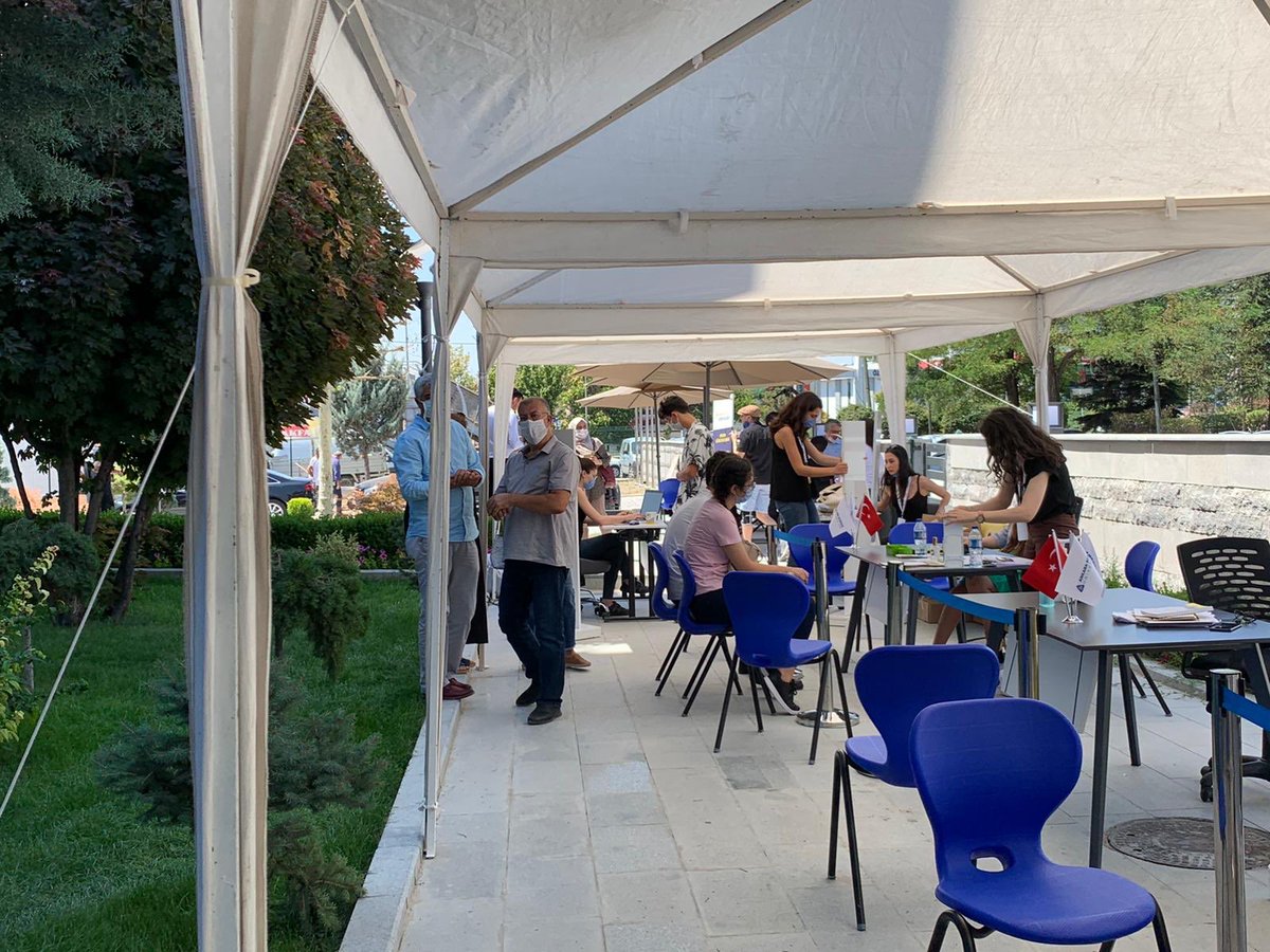 cemalettinkmrcu's tweet photo. Tanırım günlerimiz devam ediyor  #ankarabilimüniversitesi https://t.co/EvbHJbVZi1