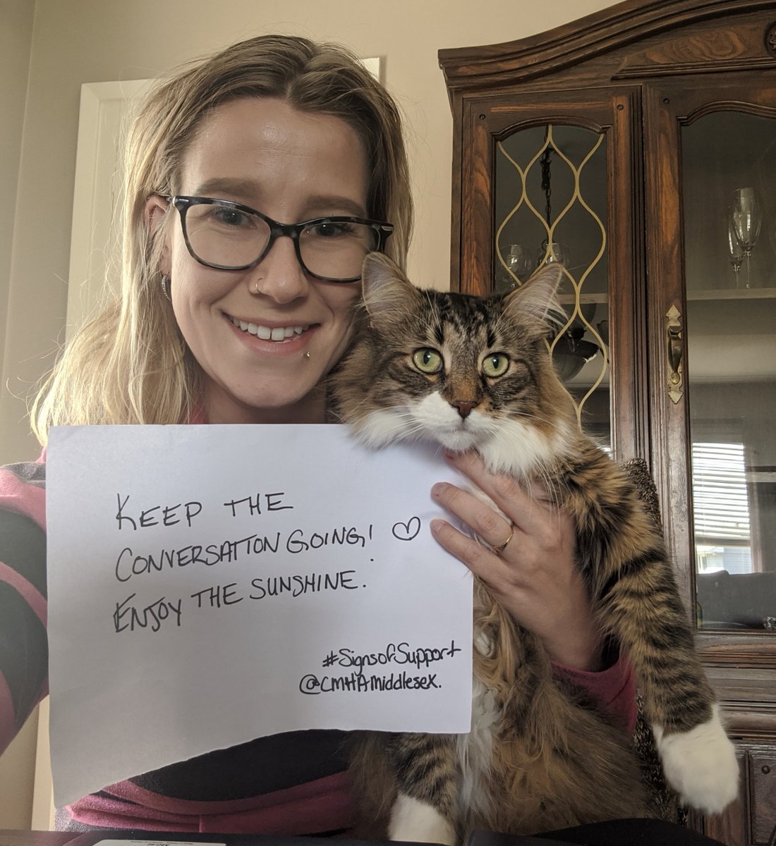 CMHAYork's tweet photo. Today is International Cat Day! In honour of this day, we thought we'd throw it back to our feline friends that joined the Signs of Support campaign. #SignsofSupport #InternationalCatDay #felinefine #CatsOfTwitter #Cats #CatDay #CatDay2020 https://t.co/NTjCLW4W01