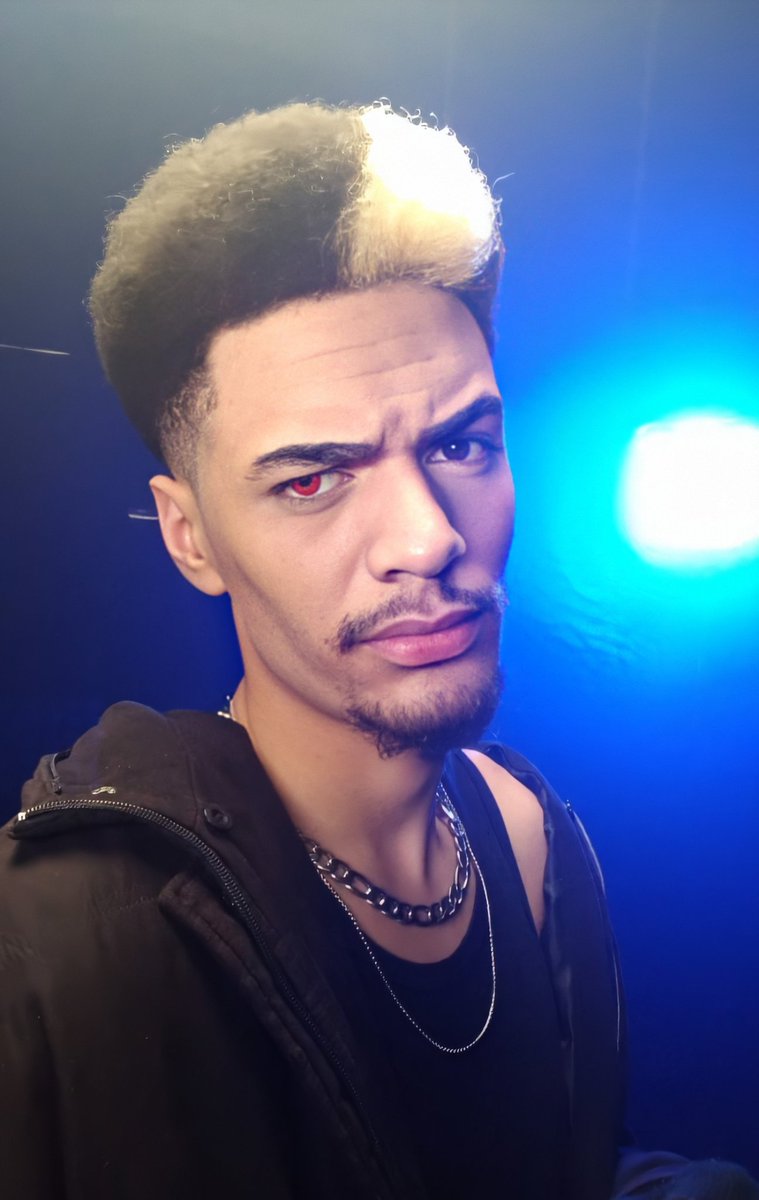 MurilloZyess's tweet photo. VEM AÍ 🎬🗣️🥵
#SubconscienteAlbum 💭 https://t.co/bGMDuBFMwk