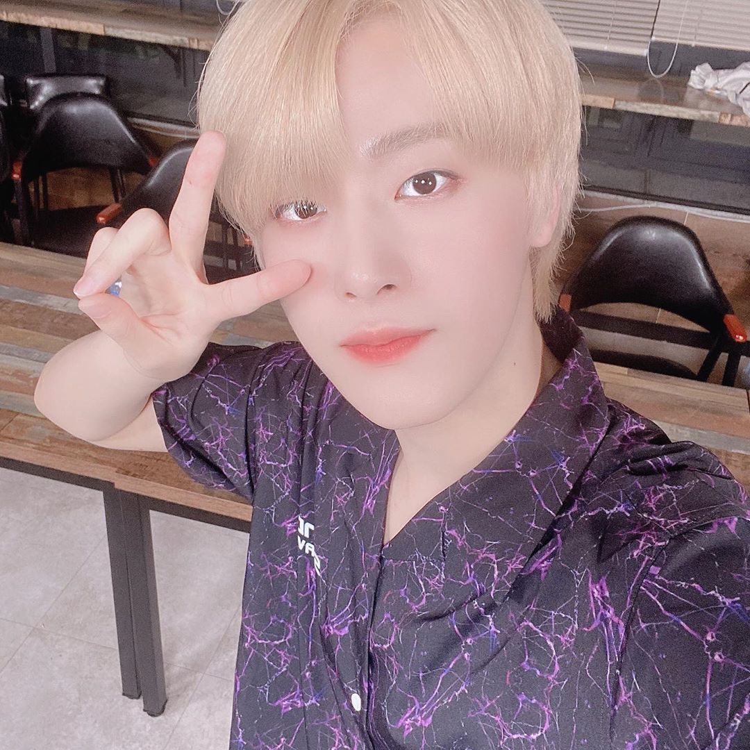 1THE9ARGENTINA's tweet photo. [📷] INSTAGRAM | 200808

{@ you_haaaaa}

V✌️

#YOOYONGHA 
#WonderNine #1THE9
 #TurnOver #BadGuy https://t.co/Vtij593ggd