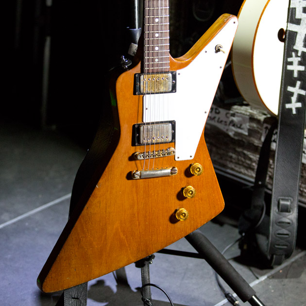 Muerdekeroyo Auf Twitter Happy Birthday The Edge The Edge S 1976 Gibson Explorer Guitar U2 Theedge