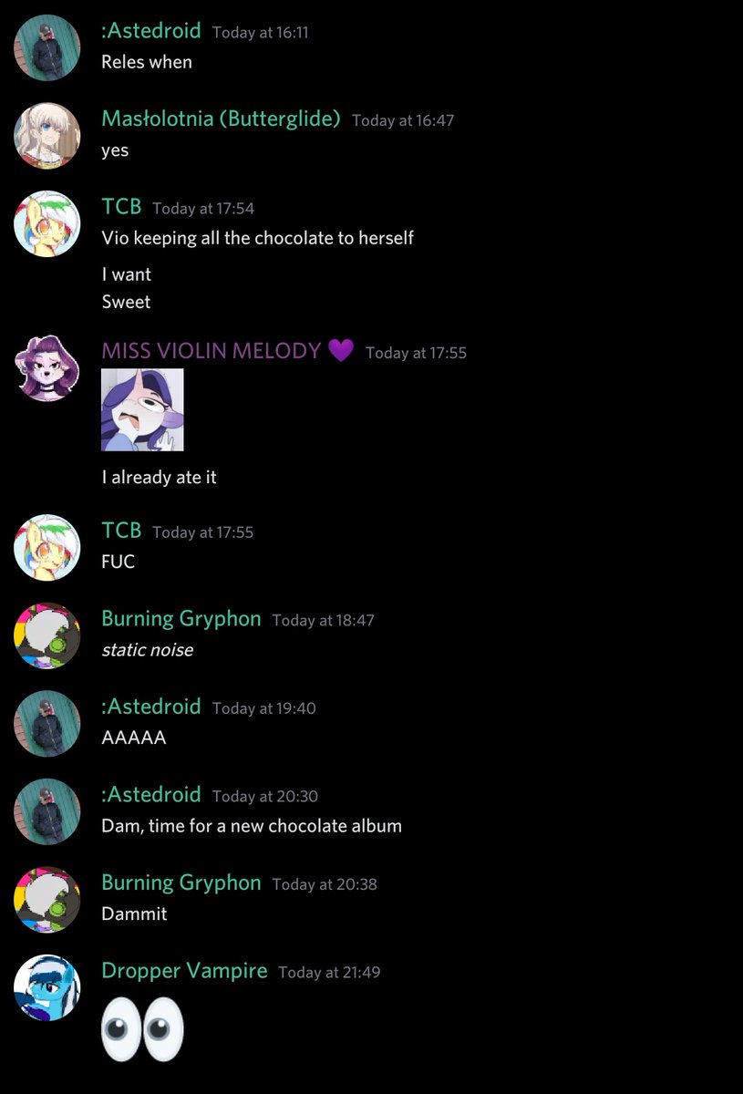 astedroid_'s tweet photo. Turns out #ASOSChocolate is canceled due @violinpony eating it all 😩 https://t.co/1i3QbZjyei
