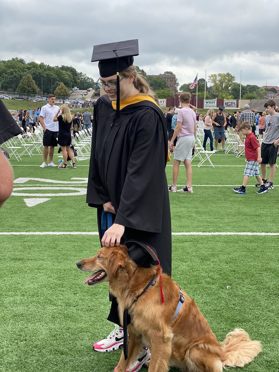 MorningsideEdu's tweet photo. Lots of great photos from commencement today. We will be putting everything into a Flickr album and sharing the link in the next couple weeks so you can download and share any of the photos we captured today. Please share your pics using #msideproud or #MsideGrad. https://t.co/p1UA20GgkI