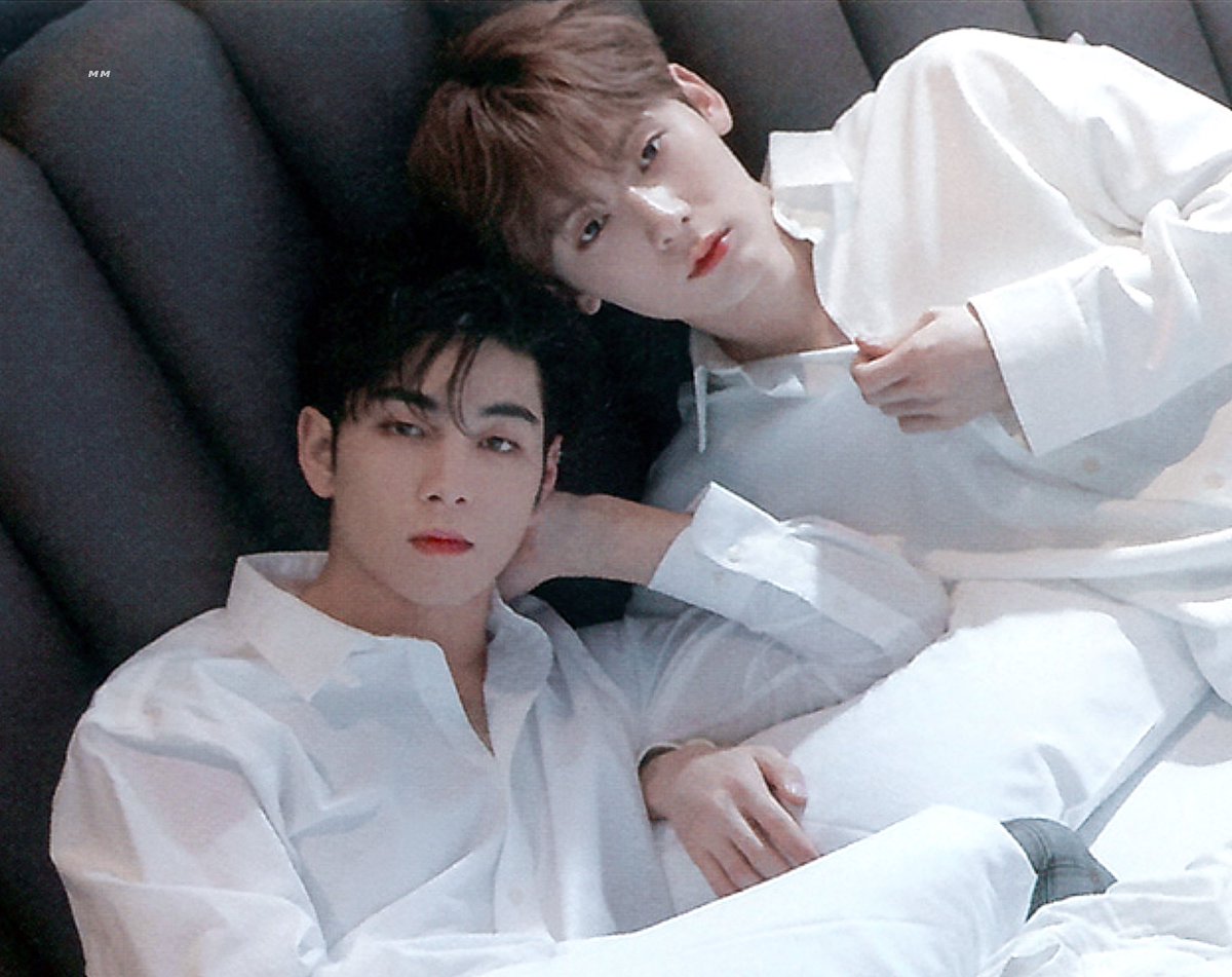 MIMI0721_'s tweet photo. #강동호 #황민현 #배코폭스 https://t.co/JC1FHQwIjv