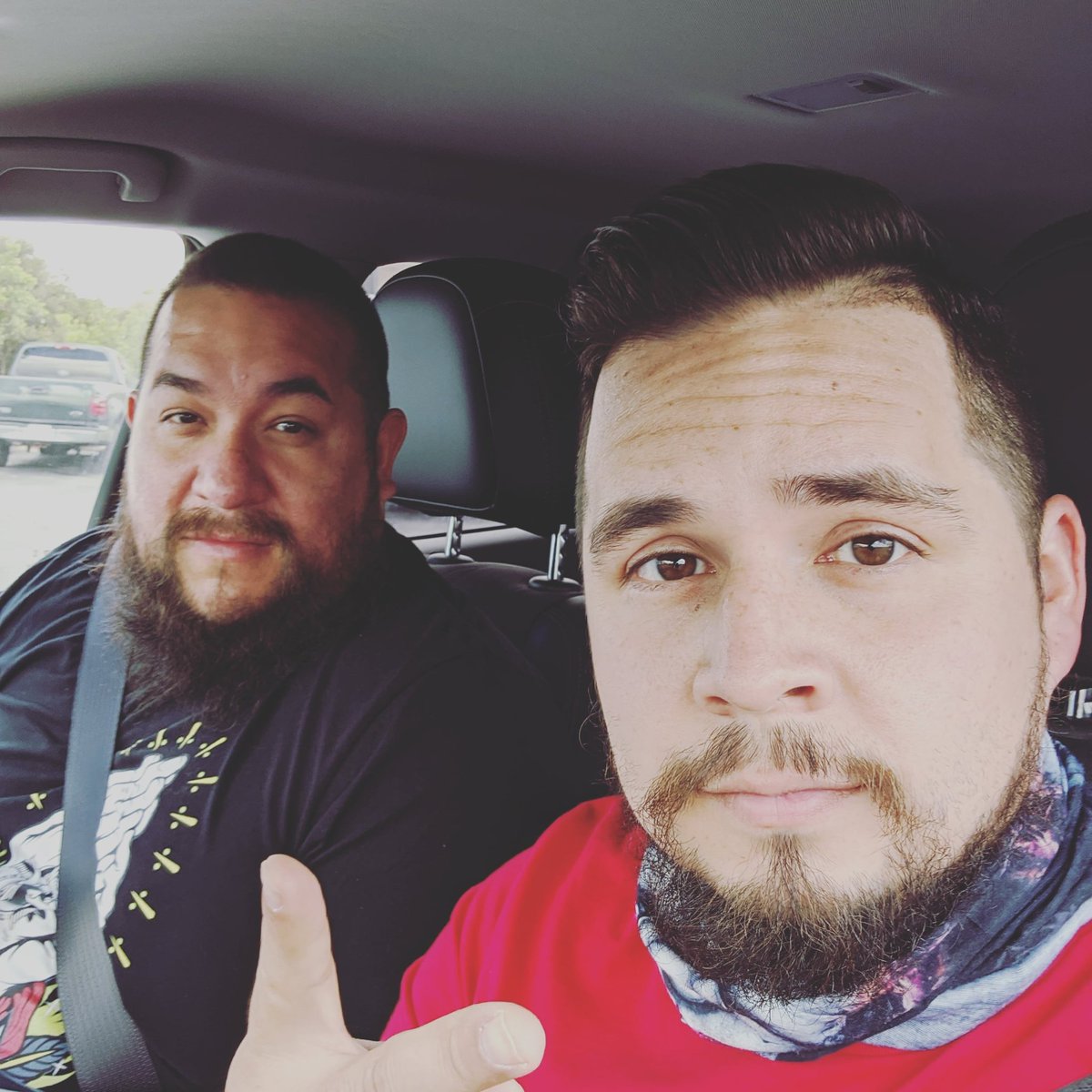 lost_comics's tweet photo. Lost'n the City of San Antonio! Working hard? Or hardly working? Comic hunting!
#lostncomics #lostncomicsfam #lnc #lncfamily #lncfam #comicnerds #youtube #youtubers #comicyoutube https://t.co/tpmRnjq0Mk