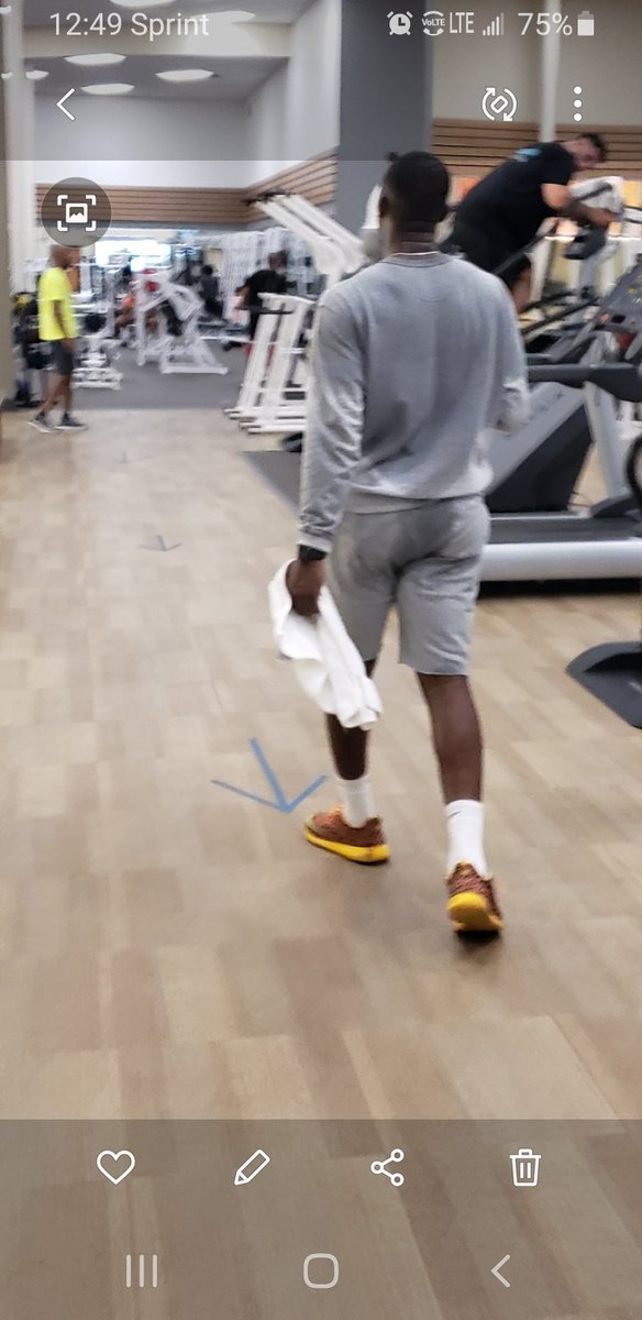 callmedaddyAtl's tweet photo. #creepshit #sweatytrade #sheshh https://t.co/nXlMT3fpnv