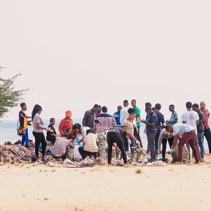 wacho_org's tweet photo. We would like to thank everyone who took there time to join @wacho_org @wacho_muhas @UdsmWacho on hosting the First WACHO Annual NANENANE Beach cleanup event that took Place at Msasani Beach, Dar es salaam Tz. 
As @wacho_org we say "SUSTAINABILITY FOR THE COMMON GOOD"

#WACHO 8/8 https://t.co/hDH5pyqnkP