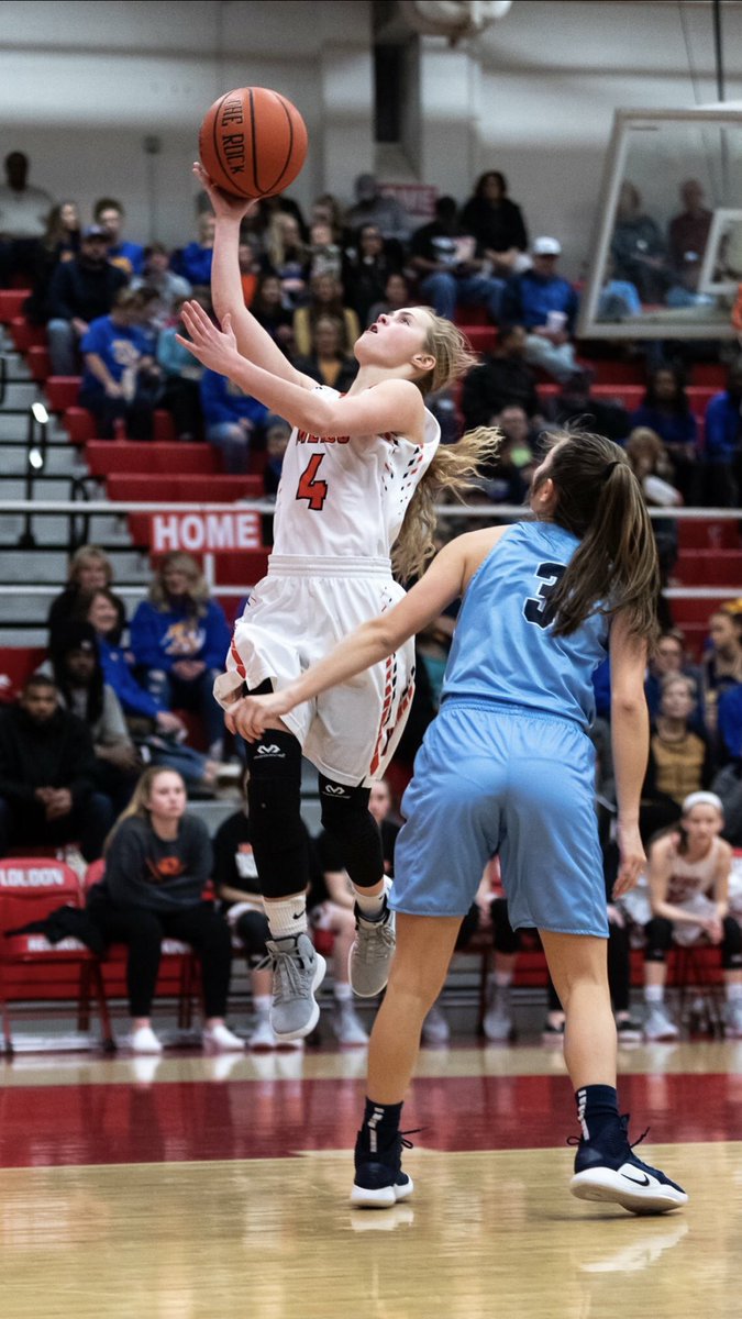 jacelynstone4's tweet photo. Proud to say I’ve decided to to continue my academic and basketball career at Tennessee Wesleyan University! Wouldn’t have made it without everyone who has played a part in the player that I am, coaches, family, and mostly my teammates, Go Bulldogs💙🤍 #Committed @coachjeffrice https://t.co/iQ5sH67LnT