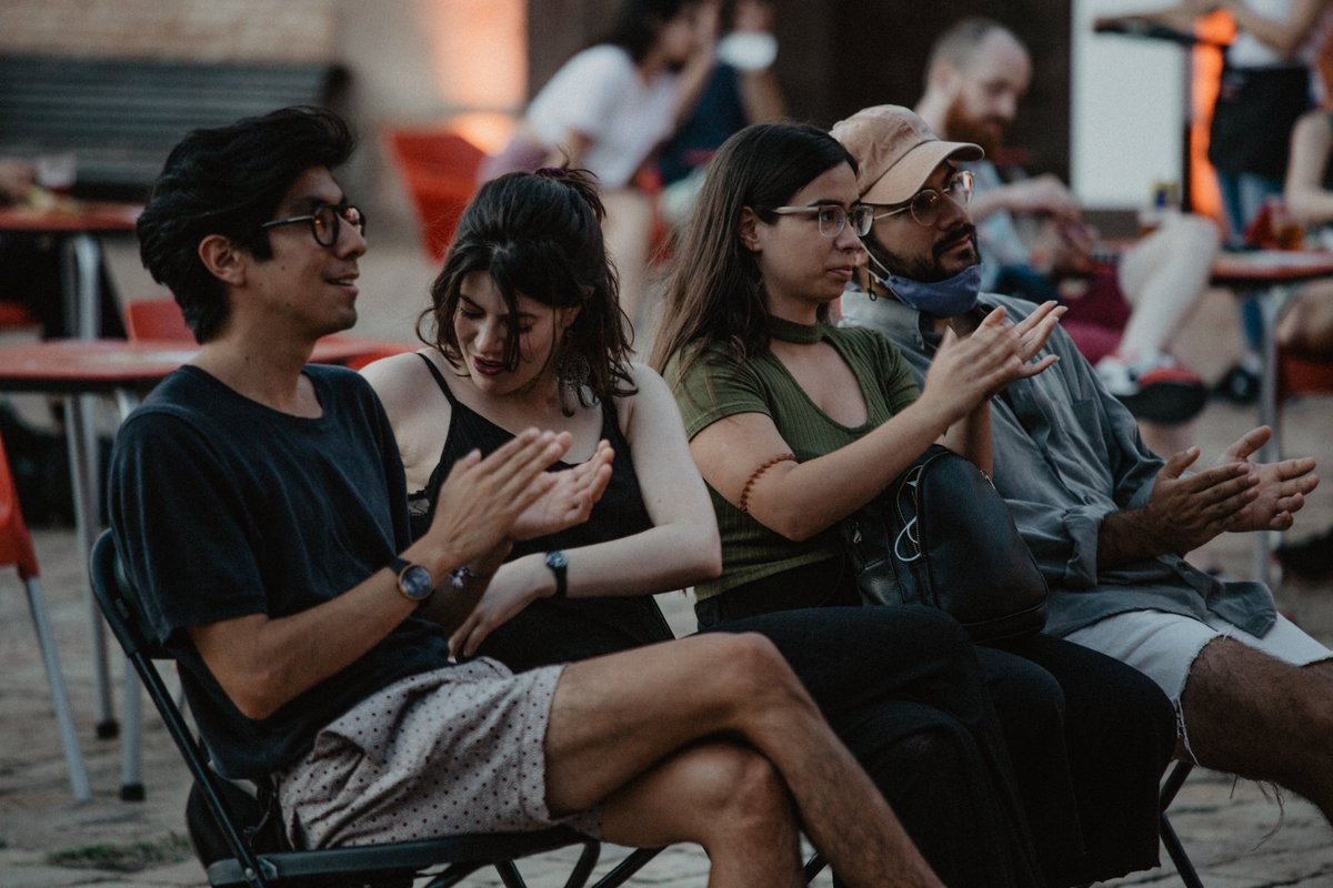 Un luxe poder gaudir de l'excel·lent proposta de <a href="/tverskymusic/">TVERSKY</a> i #Honolulu, des d'aquest espai priveligiat que és el Castell de Montjuïc. Bravo! ✨👏 #salaBCN

Fotos de @ClarorPhoto
