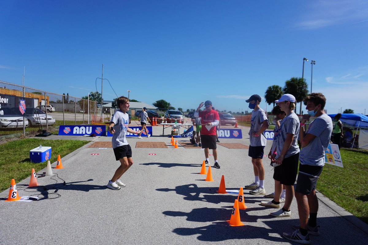 scaaujo's tweet photo. The Presidential Youth Fitness Program has commenced! #2020AAUJOGAMES #STAYSAFE #SCAAUJO https://t.co/M1htfQb7wn