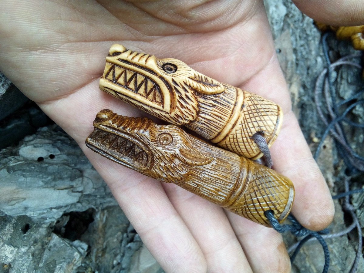 AndrewS02771425's tweet photo. Unique Viking Odin Wolf Warriors / Úlfhéðnar / Berseker Amulet (Individually Hand carved / Moose antlers) https://t.co/oKOI0vMEWJ #viking #style #art #jewelry #artifact #original #warrior #dragonfafnir #twisted https://t.co/SRiSAkzlBW