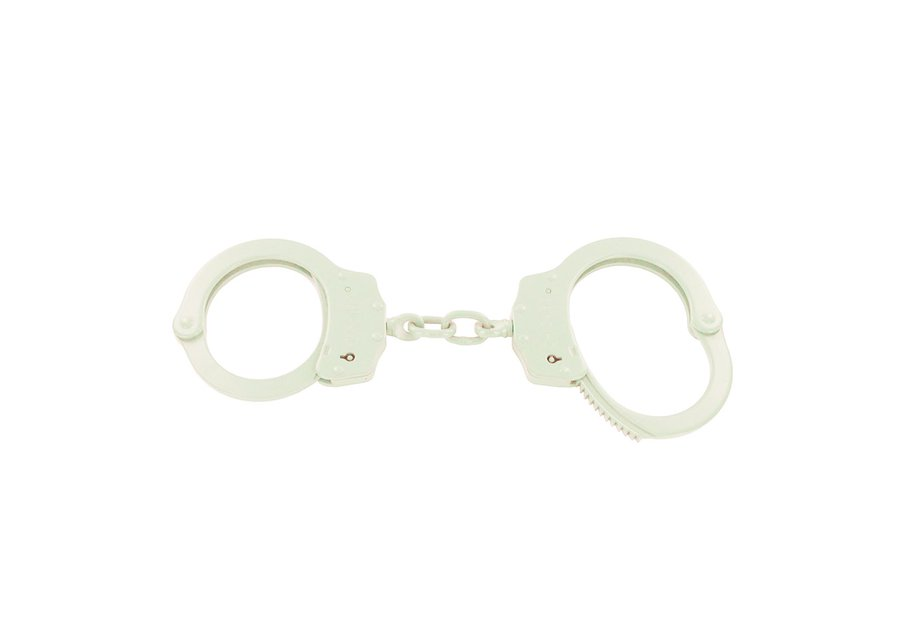 Kamala Harris as handcuffs, a thread: