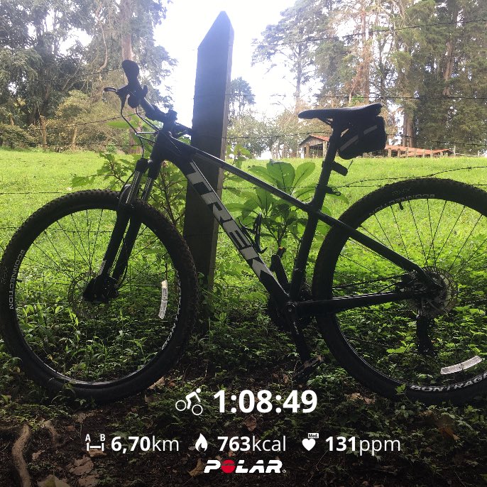 yeyomorado's tweet photo. #PolarM430 algo pequeño pero provechoso 🚵🏽💪🏽😅 #angelina #mtb #cleteando #otroraid 💀🚵🏽 https://t.co/ZzTXw7EcCz