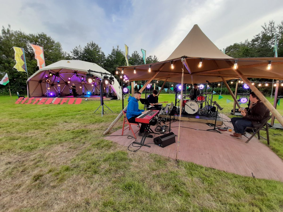 ABacoustics tweet media