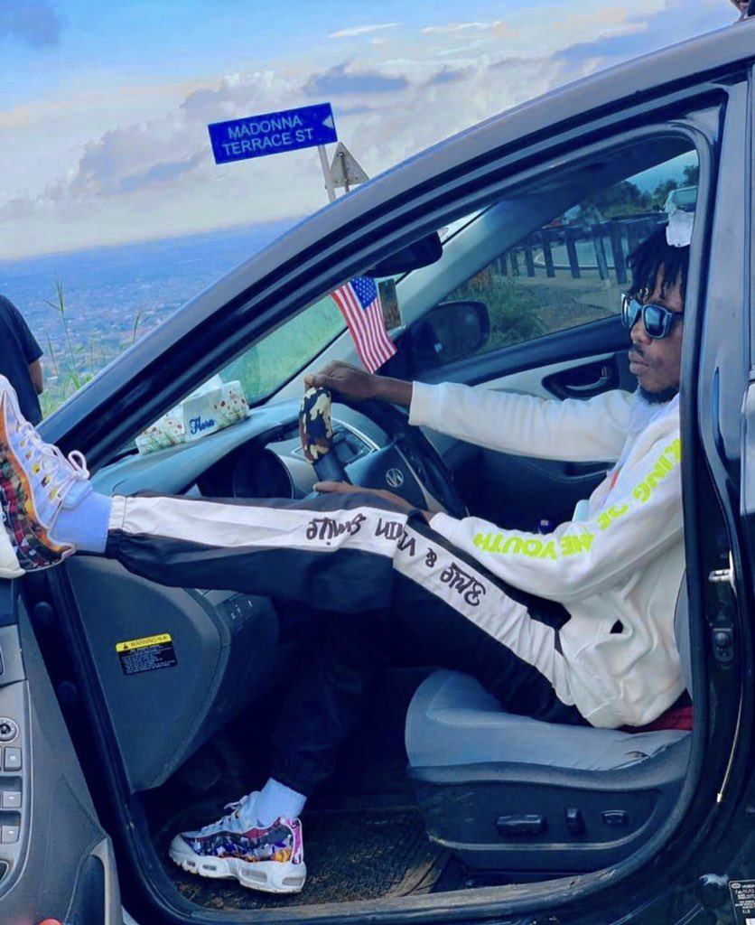 RichyRymz's tweet image. Weekend Is Bae. Motivate Yourself with #EGOBETTER audiomack.com/song/richyrymz…  
Life is Hard but remember No pain No Gain 🎃
                      K🎃TY