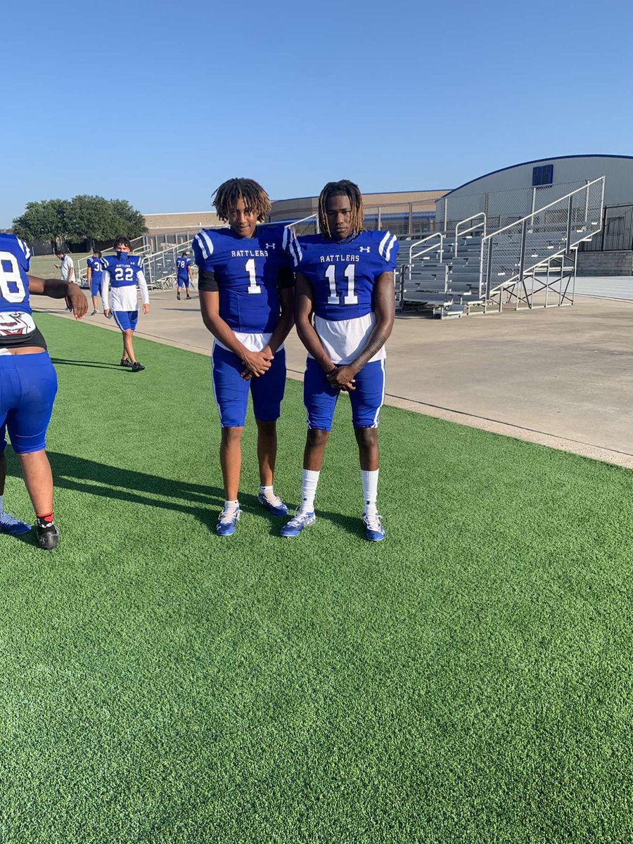 Jayy936's tweet photo. My brother on and off the field 💙 #lastride #LLD🙏🏾 https://t.co/KMNqnDa5Bt