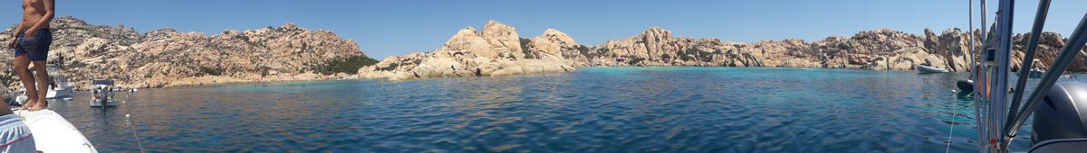 HMSC15's tweet photo. Italy.Rock https://t.co/3ZfFFm4mm6