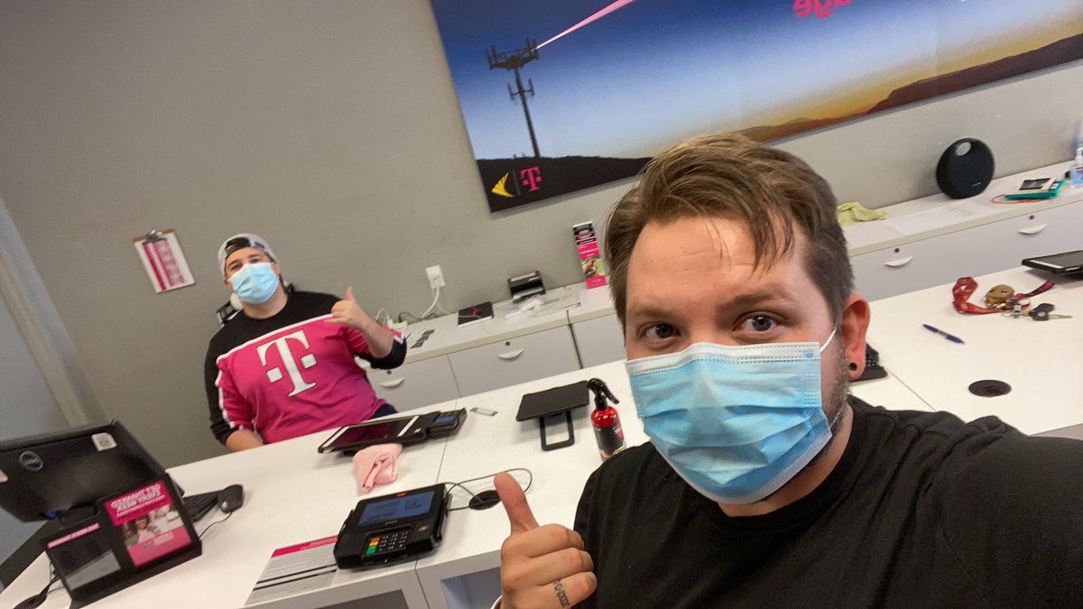Storm_G_KCE's tweet photo. Looking good in magenta at ADR! https://t.co/iUgdDNvW37