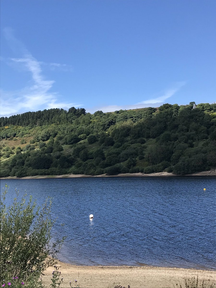 LydiaMae443's tweet photo. Scammonden Water 🦆 https://t.co/lmChiqQbas
