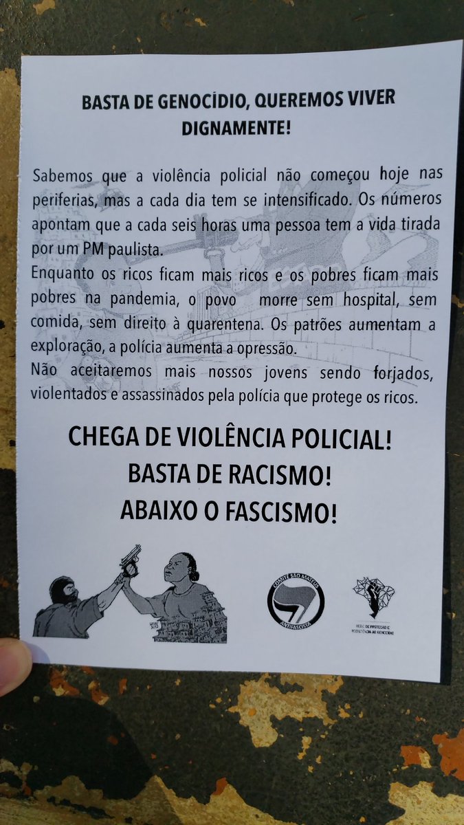Periferias pedem: "Basta de genocídio, queremos viver dignamente!".

📷 <a href="/pedroborgesf/">Pedro Borges</a>