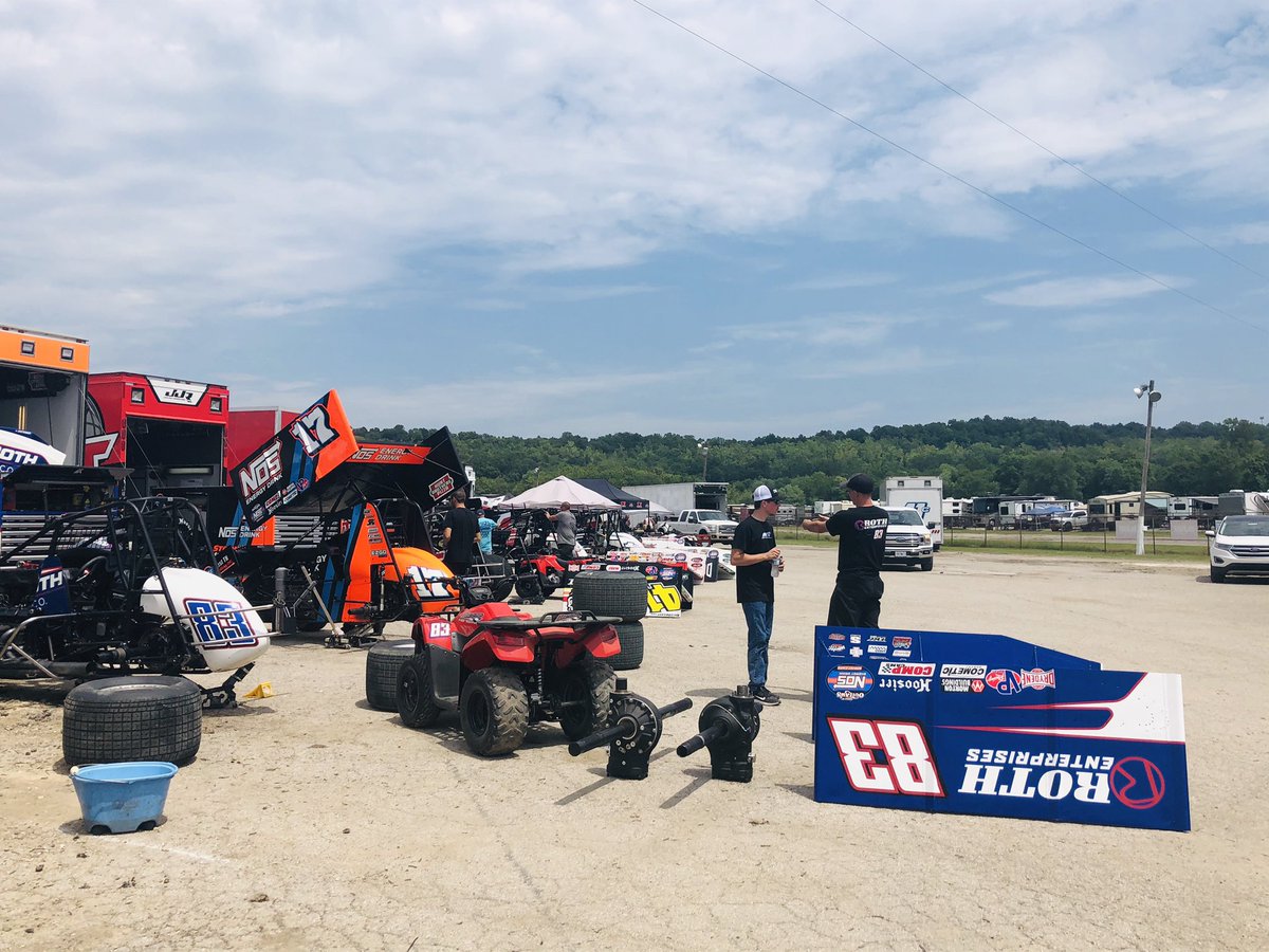WorldofOutlaws's tweet photo. The work never stops when you want to be an Ironman.

Teams are getting ready for tonight’s 55-lap Ironman 55 @I55Raceway. https://t.co/m8z5skBmo4