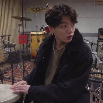 His bareface >>