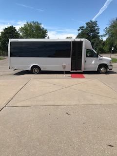 A Celebrity Limousine tweet media