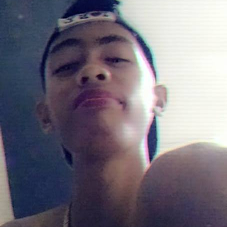 bomone001's tweet photo. Come hangout with me on #BIGOLIVE https://t.co/4eHyU3PIfK https://t.co/KKkbMtfMWG