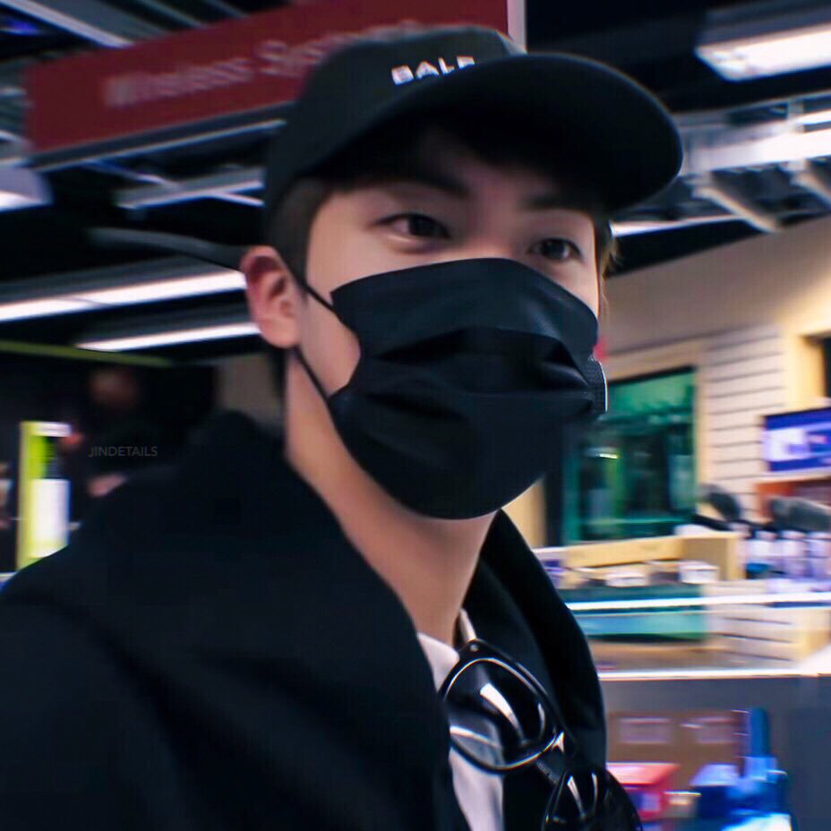 your camera roll if jin was your boyfriend — a thread