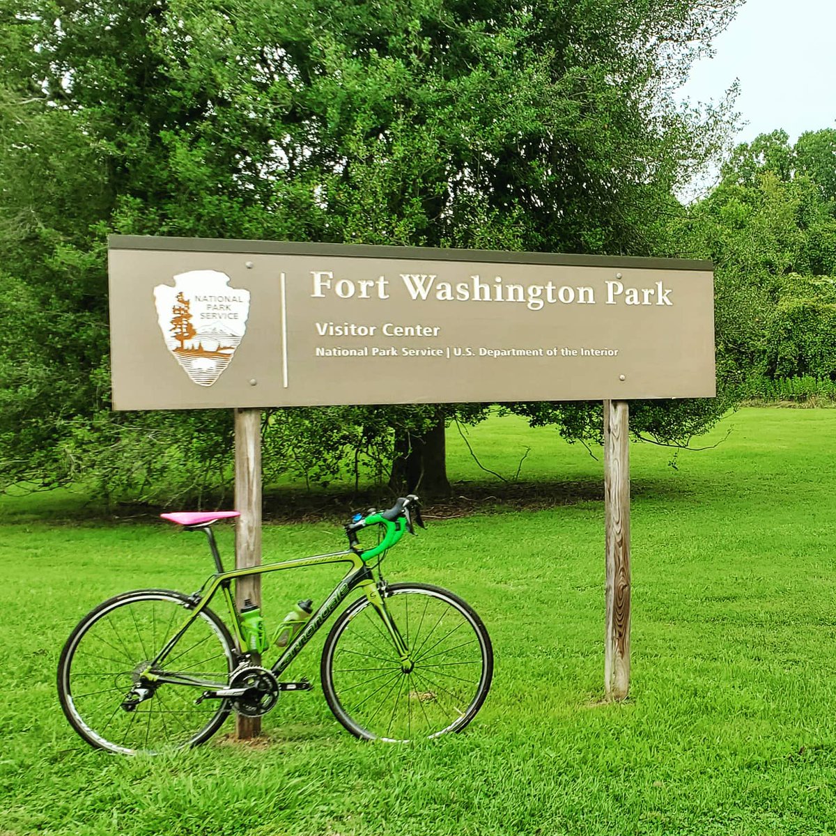 Chris_Roell's tweet photo. No jive, just a 55 mile half-century #bicycleride out to scenic @FtWashingtonNPS today! #bikedc #bikemd #bikeva #bikedmv #bikedmvloop #findyourpark #findyourfort https://t.co/VqvOe5QQMV